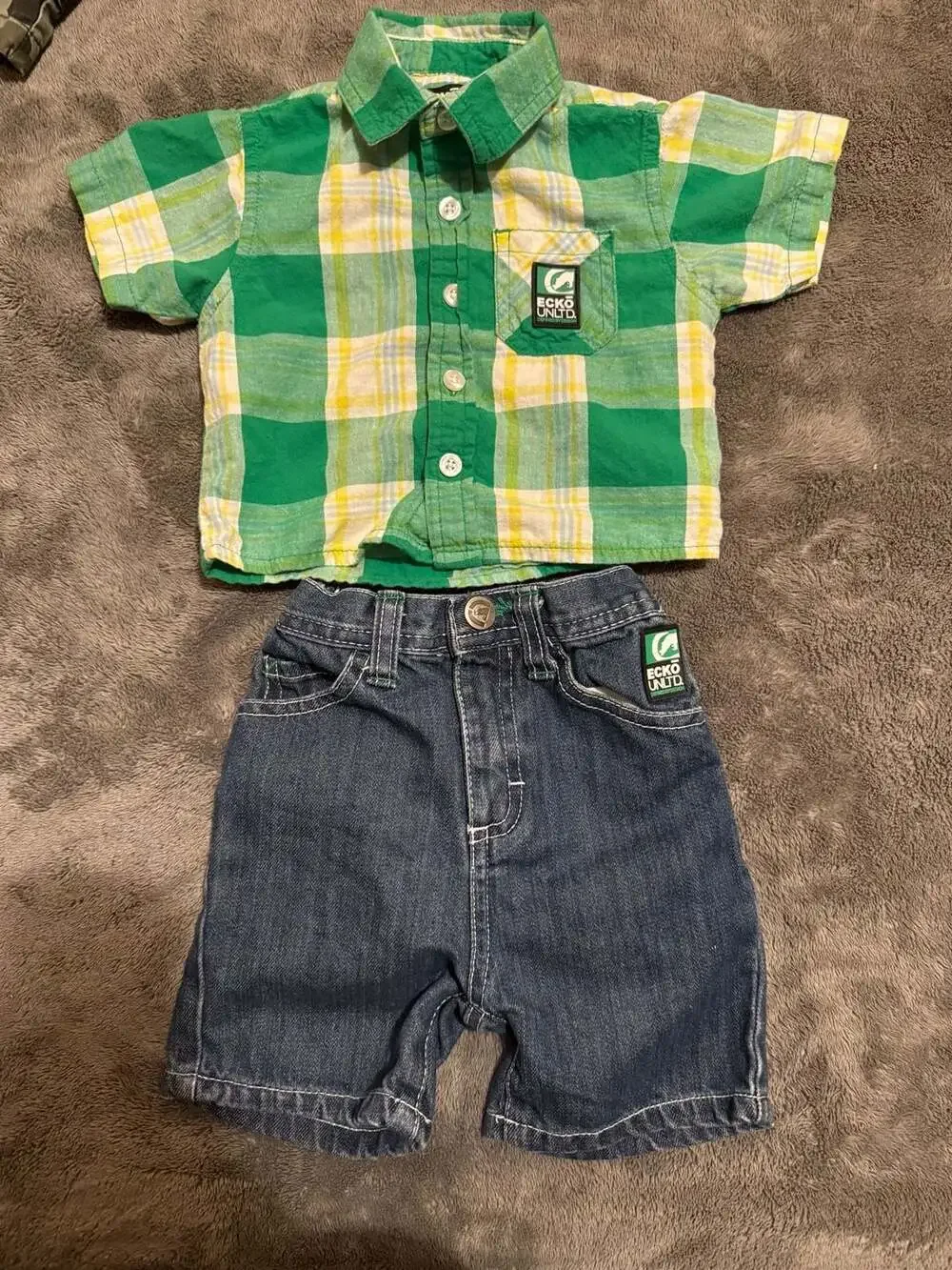 Ecko Unltd. Baby Green Plaid Short Sleeve Button-up and Denim Shorts Outfit